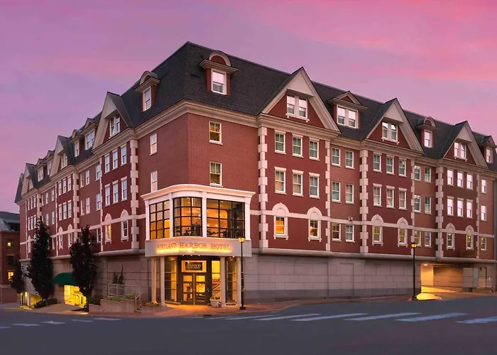 Beach Hotels Portland Harbor