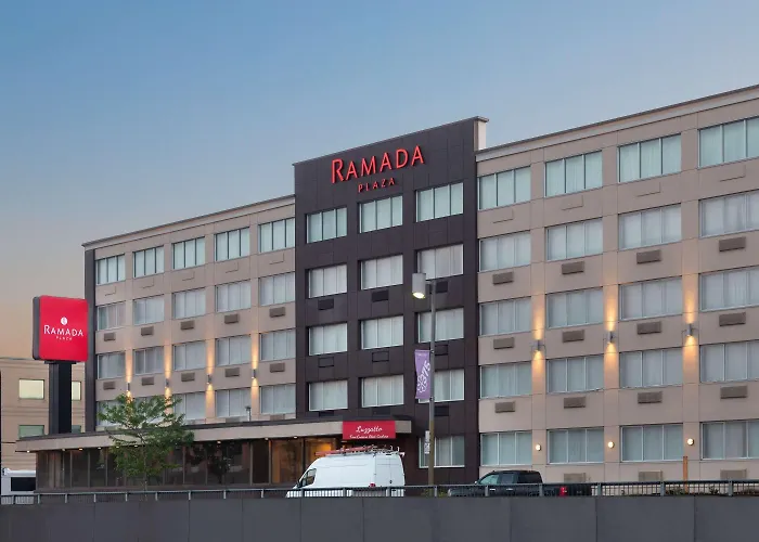 Ramada Plaza By Wyndham Montreal