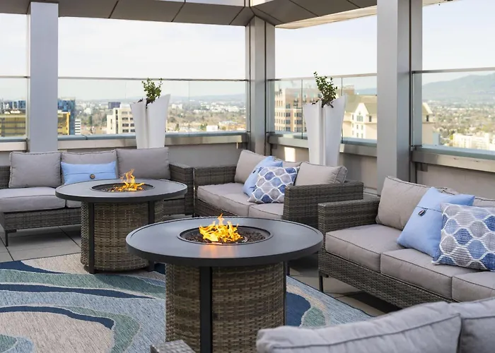 Luxury hotel only: San Jose Marriott
