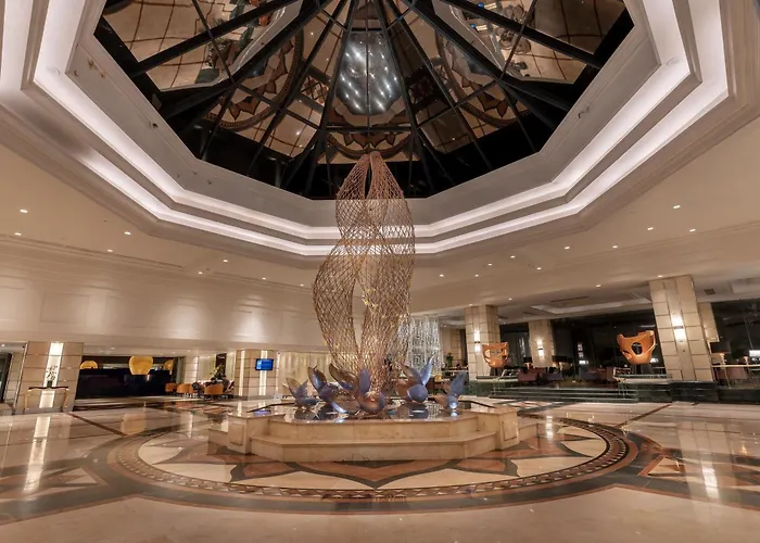 Hotel con tennis: Cinnamon Grand Colombo