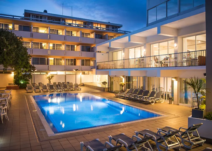 Hotel Londres Estoril / Cascais