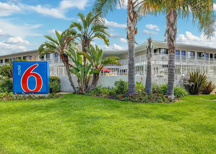  Motel 6-Santa Barbara, Ca - Beach