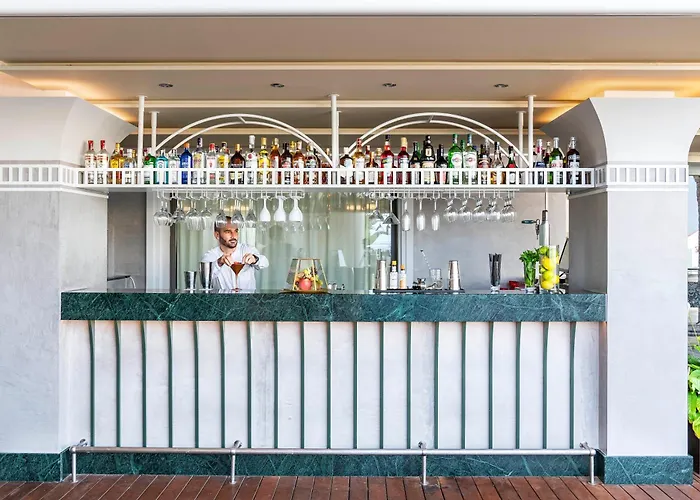 Romantic hotel: Vincci Seleccion Aleysa