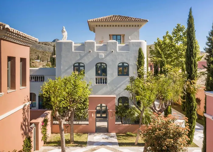 Perros hoteles Anantara Villa Padierna Palace Benahavís Marbella Resort - A Leading Of The World
