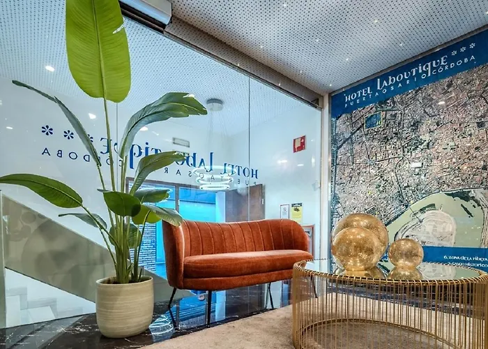 Hotel de 3 estrellas: La Boutique Puerta Osario