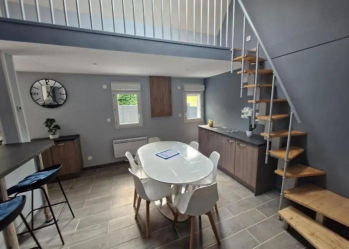 Maison Les 4 As, classée 3 étoiles, à 800 mètres de la mer, 6 personnes