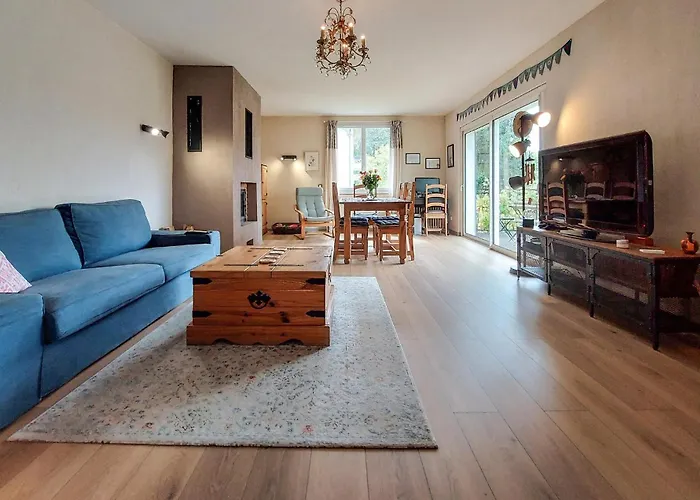 3 Bedroom Nice Apartment In Confolens