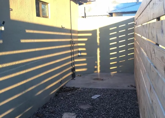 The Greenhouse - Cozy Adobe Casita For 2