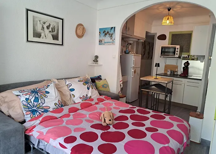 Très joli studio au calme dans le cœur du village