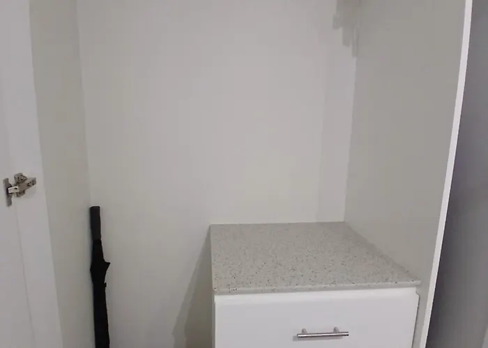 Atrium Apartments - Sorrel Loft