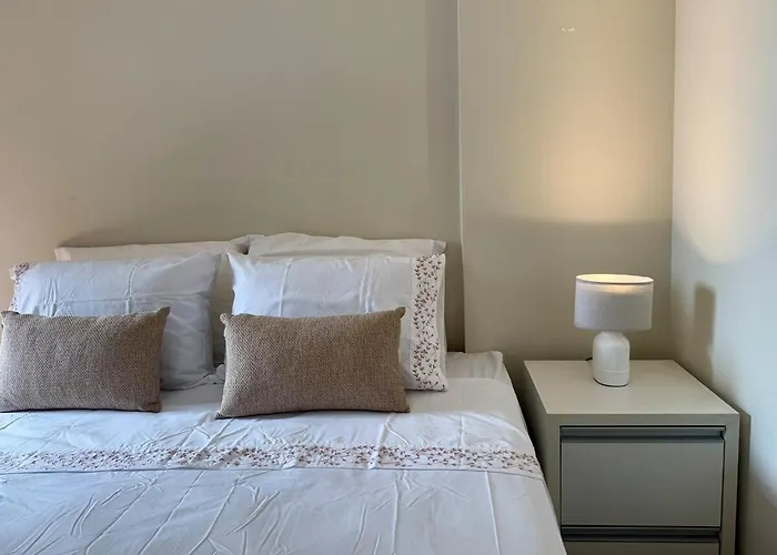 Apartment 51 - Modern And Comfortable, Close To Usp