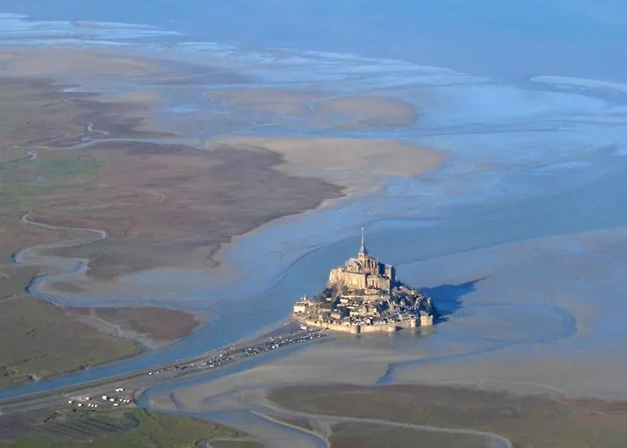 Ker Mamie-Paule charmante, petite maison, située entre Saint-Malo et le Mont-Saint-Michel