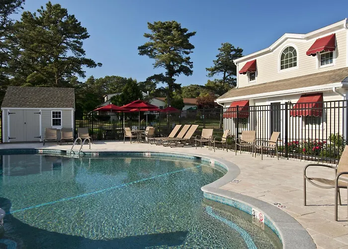 Cheap hotel: Wellfleet Motel & Lodge