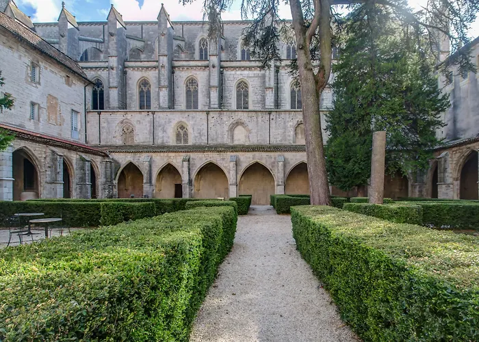 Hôtel avec tennis: Hotel Le Couvent Royal