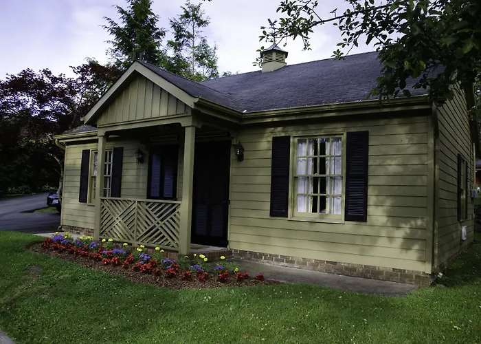 Hillwinds Inn - Blowing Rock