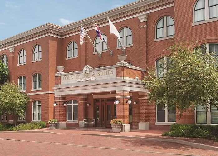 Country Inn & Suites By Radisson, St Charles Historic District