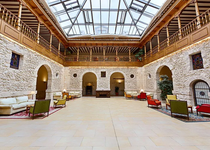 AZZ Peñafiel Las Claras &Spa