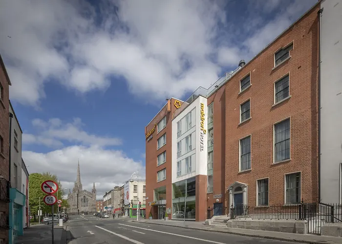  Maldron Parnell Square