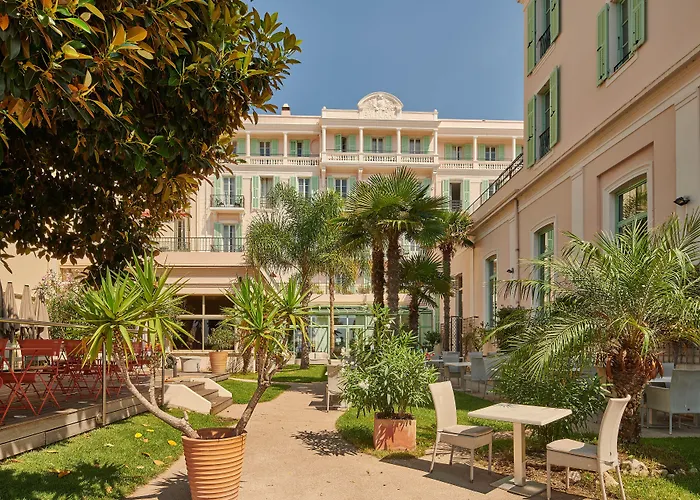 Hôtel accueillant les animaux: Hôtel Vacances Bleues Balmoral