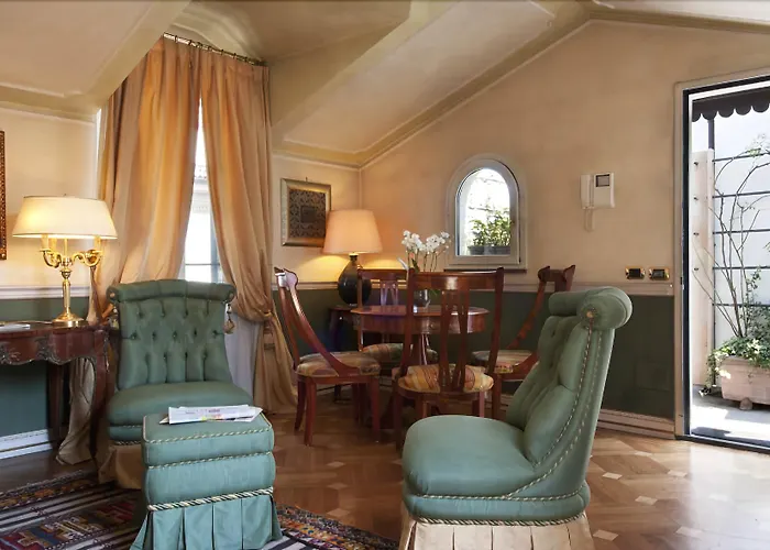 Hotel sulla spiaggia: Petit Palais Hotel De Charme