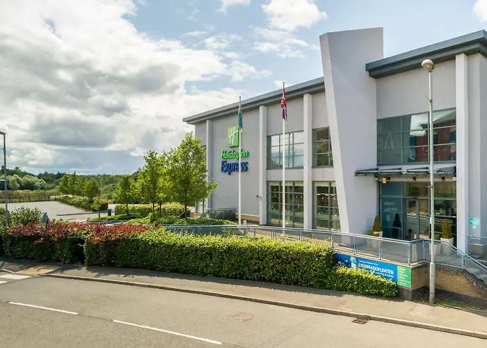 Holiday Inn Express Walsall M6, J10 By Ihg
