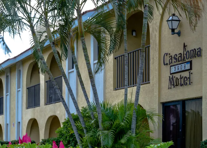 Airport Hotel: Oyo Waterfront Hotel- Cape Coral Fort Myers, Fl