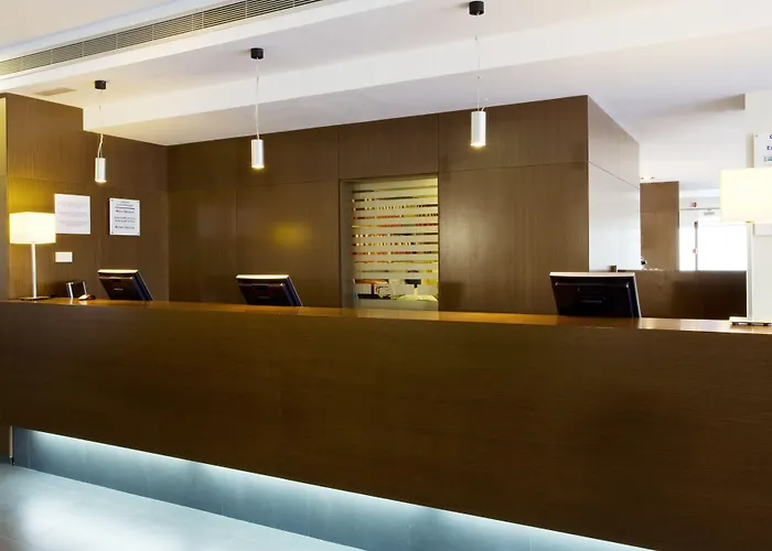  Holiday Inn Express Barcelona City 22@ By Ihg