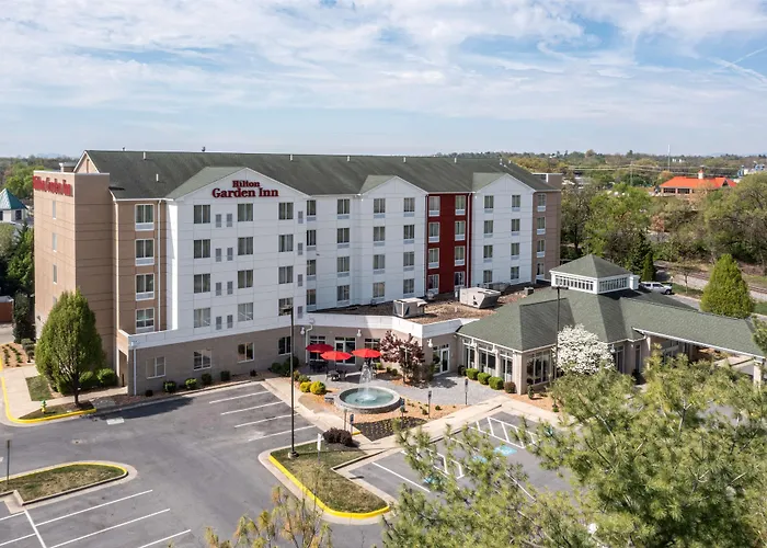 Hotel with Tennis: Hilton Garden Inn Winchester