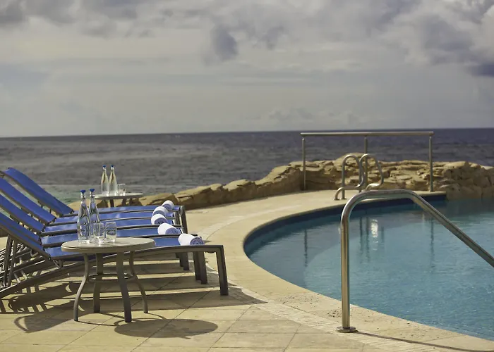 Golf hotel: Renaissance Wind Creek Curacao Resort