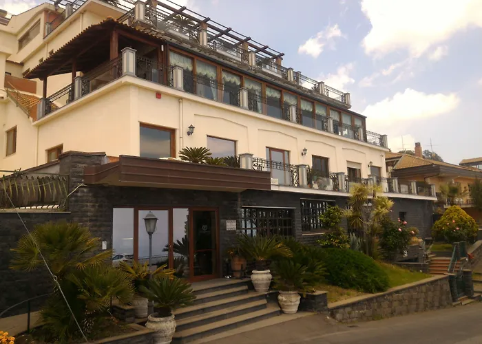 Hotel Primavera Dell'Etna
