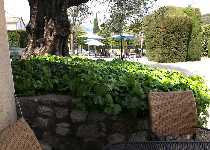 Hotel Cayrons Vence & St Paul De Vence
