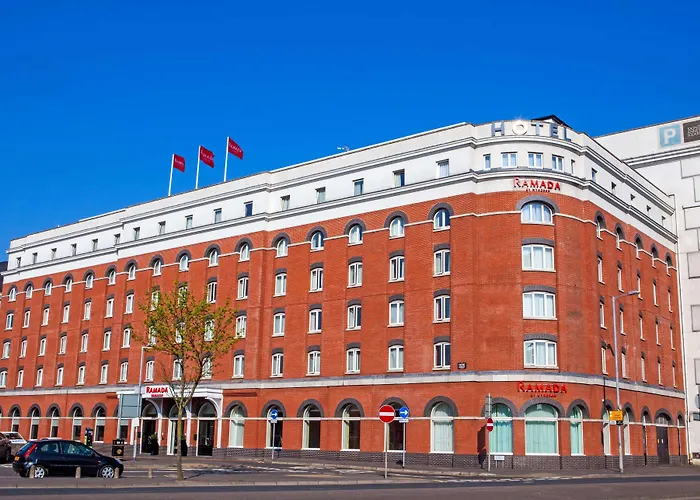 Romantic hotels Ramada By Wyndham Belfast