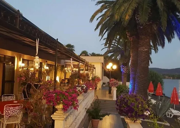 Hotel con vista: Hotel Royal