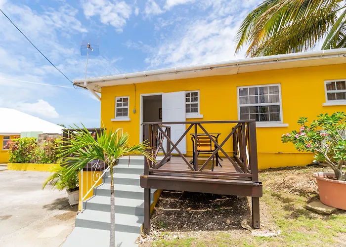 Adulo Apartments