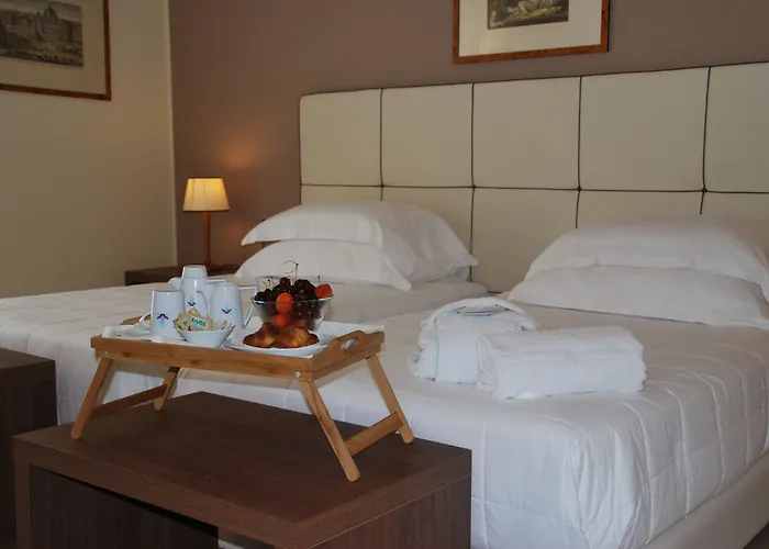 Luxury hotel only: Domus Mariae Albergo