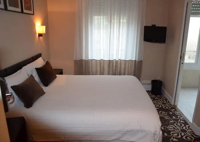 Ama Hotel