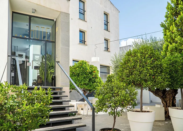 Hotel de lujo: YIT El Postigo