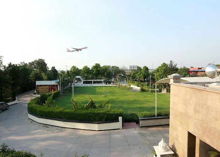 Resort: Hotel Airport Residency