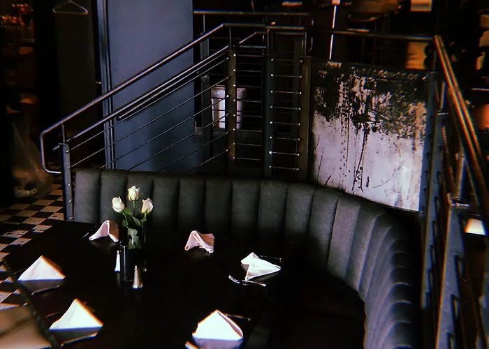 Hotel: The Mayo Hotel