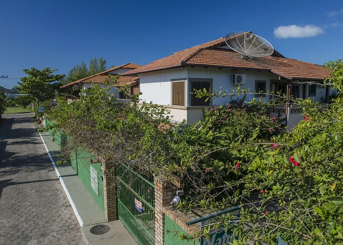 Hotel do aeroporto: Pousada Old Beach