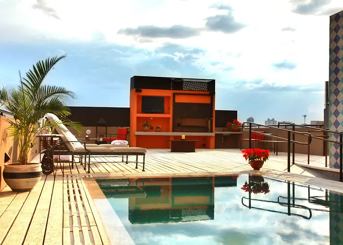 Romantic hotels Be Hollywood!