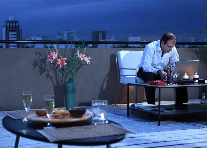 Romantic hotels Be Hollywood!