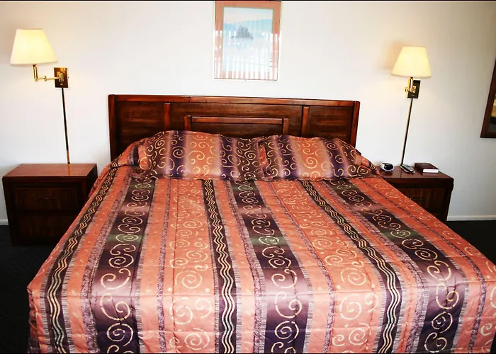 Antelope Hills Inn