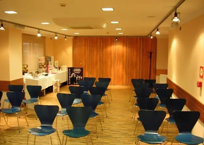 Hotel de 4 estrellas: Hotel Francisco II