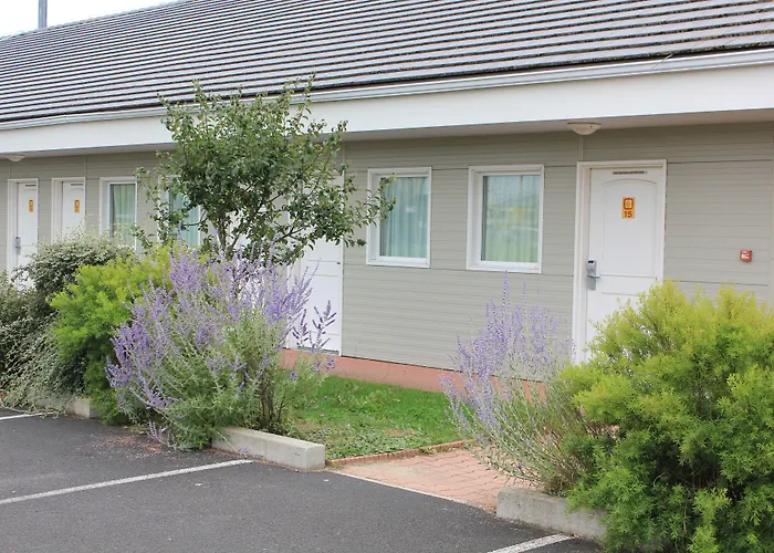 The Originals Access, Hôtel Saint-Flour (P'tit Dej-Hotel)