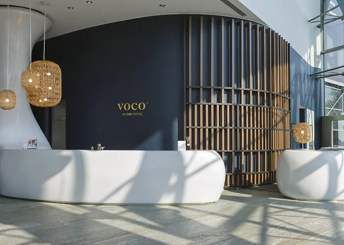 Pet Friendly hotel: Voco Milan-Fiere By Ihg