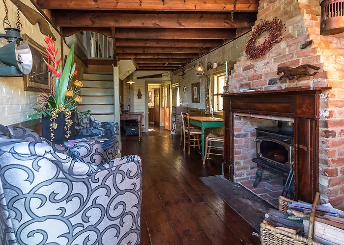 The Corinda Collection