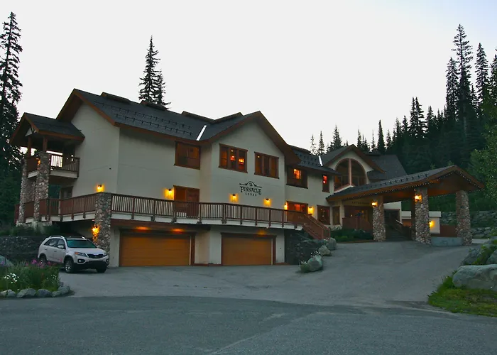 The Pinnacle Lodge