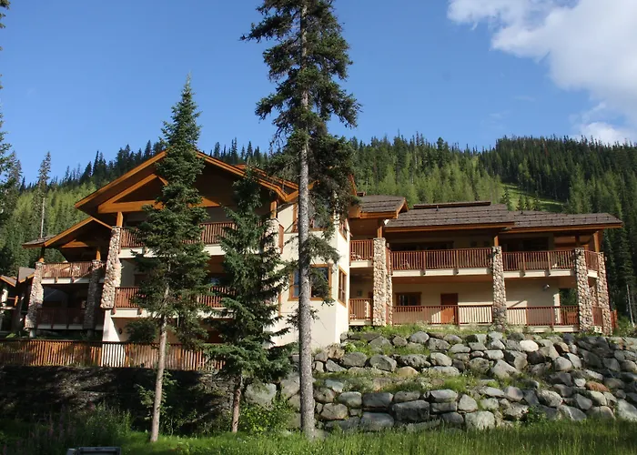 The Pinnacle Lodge