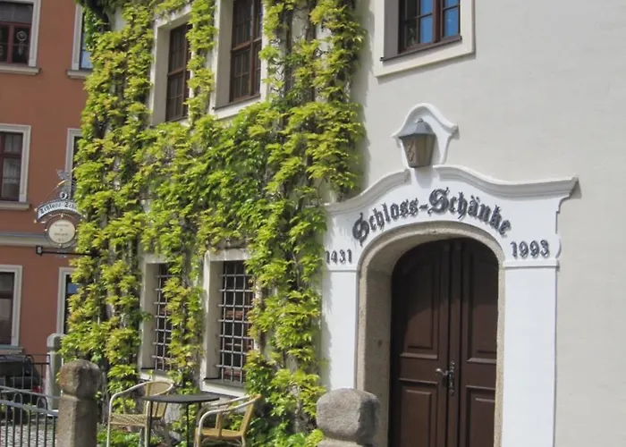 Schloss-Schänke Garni